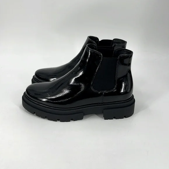 GLAMOROUS Chunky Chelsea Boot - Picture 4 of 5